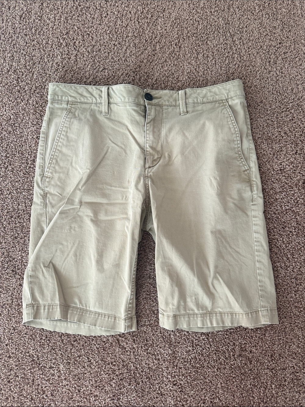 Timberland Men's Light Khaki Flat Front Shorts